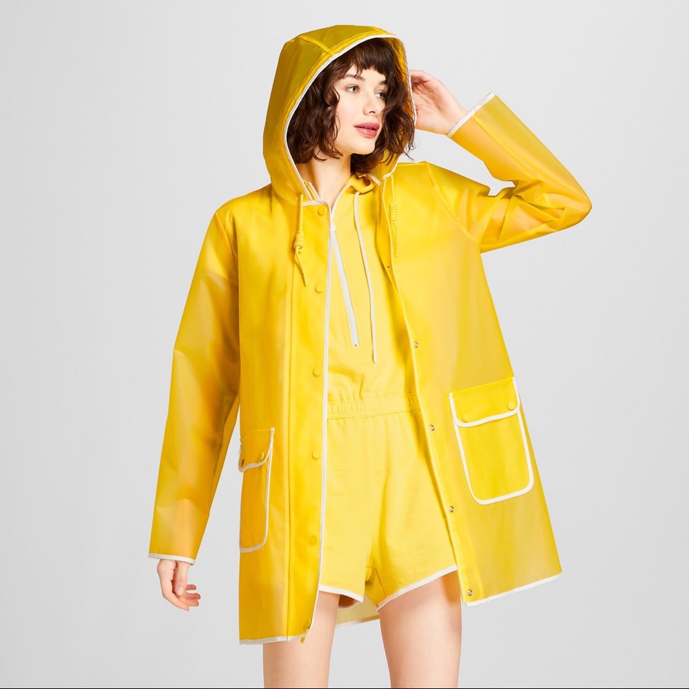 AVAILABLE until 2PM💛Hunter Yellow Rain Coat - Picture 1 of 4